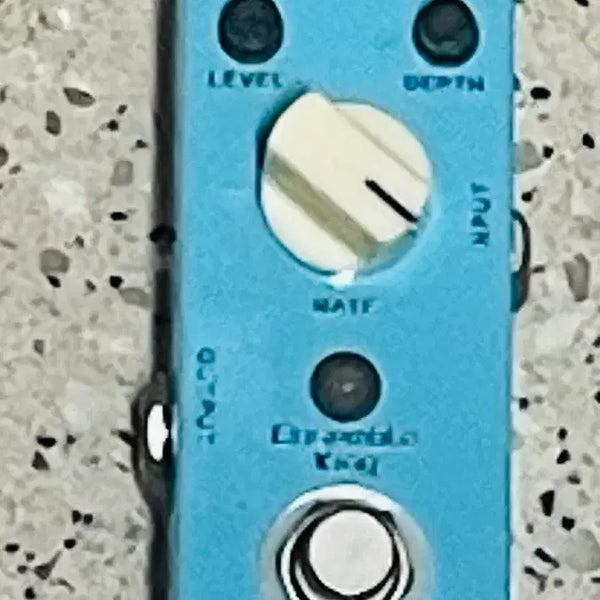[BUNJANG] Mooer Ensemble King Analog Chorus Pedal / 무어 Ensemble King 아날로그 코러스 페달 판매합니다.