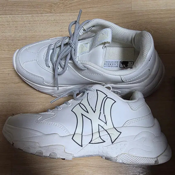 [BUNJANG] MLB Big Ball Chunky Sneakers / MLB 빅볼청키 240