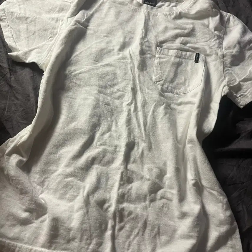 [BUNJANG] BRON Basic White Short-Sleeve T-Shirt with Pocket / 브론 흰색 반팔티셔츠