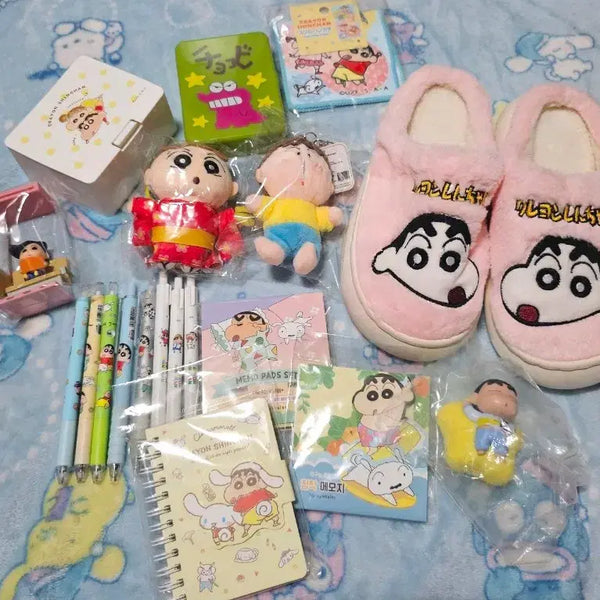 [BUNJANG] Crayon Shin-chan CUBE Goods Bundle Set / 짱구 슬리퍼, 보관함, 메모지등 일괄:)