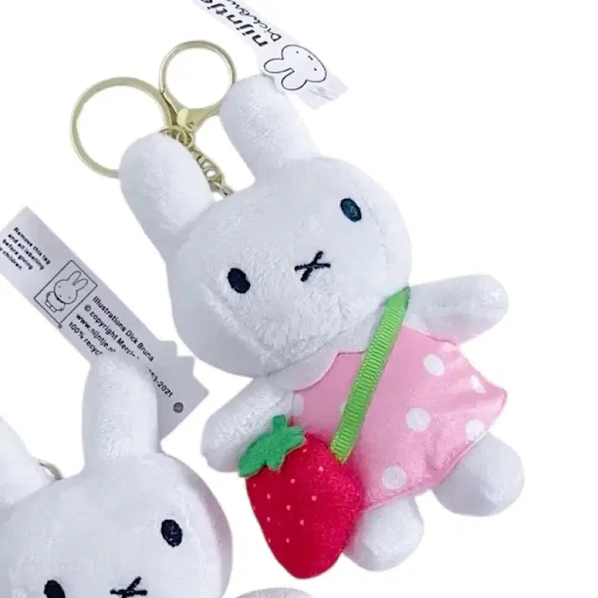 [BUNJANG] Miffy Pink Dress Strawberry Bag Charm / 미피 핑크 원피스 딸기 가방 인형 키링