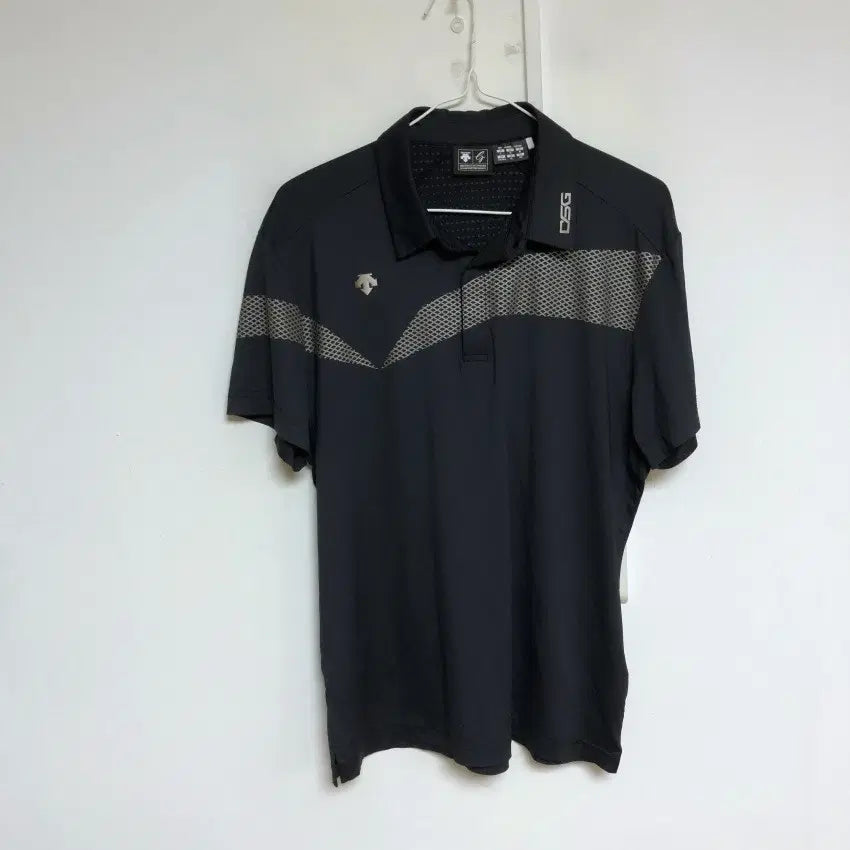 [BUNJANG] Descente Men's Short-Sleeve T-Shirt / 데상트 남성 반팔티 100L@9943