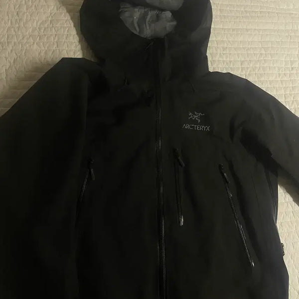 [BUNJANG] Arc'teryx Beta SV GORE-TEX Pro Jacket Black (Men's M) / { M szie } 아크테릭스 베타 sv 고어텍스 프로 바람막이 블랙