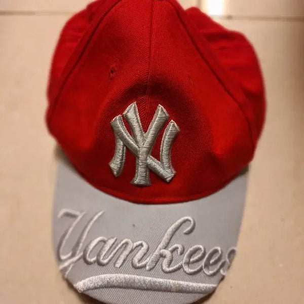 [BUNJANG] New York Yankees Baseball Cap Red/Gray / # 뉴욕 양키스 볼캡 레드/그레이