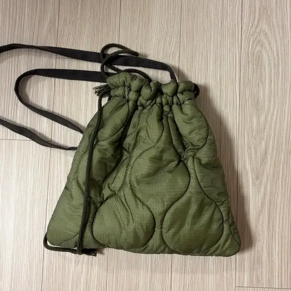 [BUNJANG] Orleans Re Work Bag Khaki Quilted Shoulder Bag / 올리언스 orleans re work bag