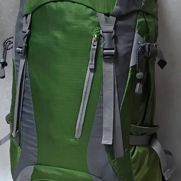 [BUNJANG] Deuter Futura 30SL Hiking Backpack Travel Pack / 도이터 deuter 푸투라 FUTURA 30SL 등산배낭 여행백팩