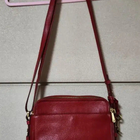 [BUNJANG] Fossil Leather Crossbody Bag Red / FOSSIL 가죽 크로스백 레드