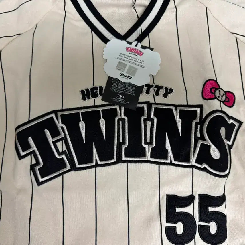 [BUNJANG] LG Twins Song Chan-ui Tanning Kitty Player Jersey (M) / LG트윈스 엘지트윈스 태닝키티 플레이어저지 M 송찬의