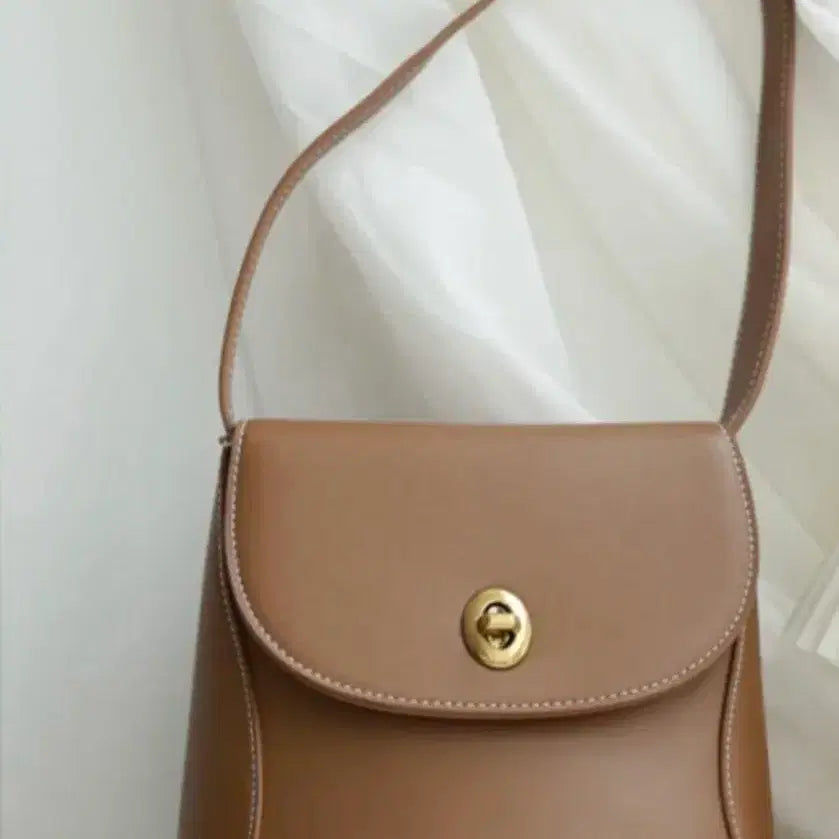 [BUNJANG] Buckle Tote Shoulder Bag / 새상품) 버클 토트 숄더백 개당