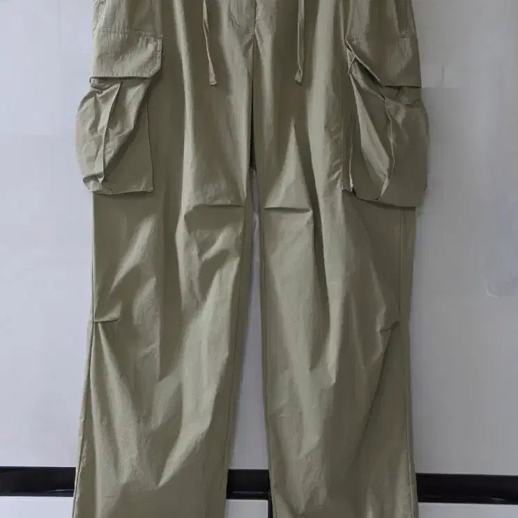 [BUNJANG] Matinkim Cargo Cotton Pants Khaki / 마뗑킴 카고 코튼 팬츠 카키