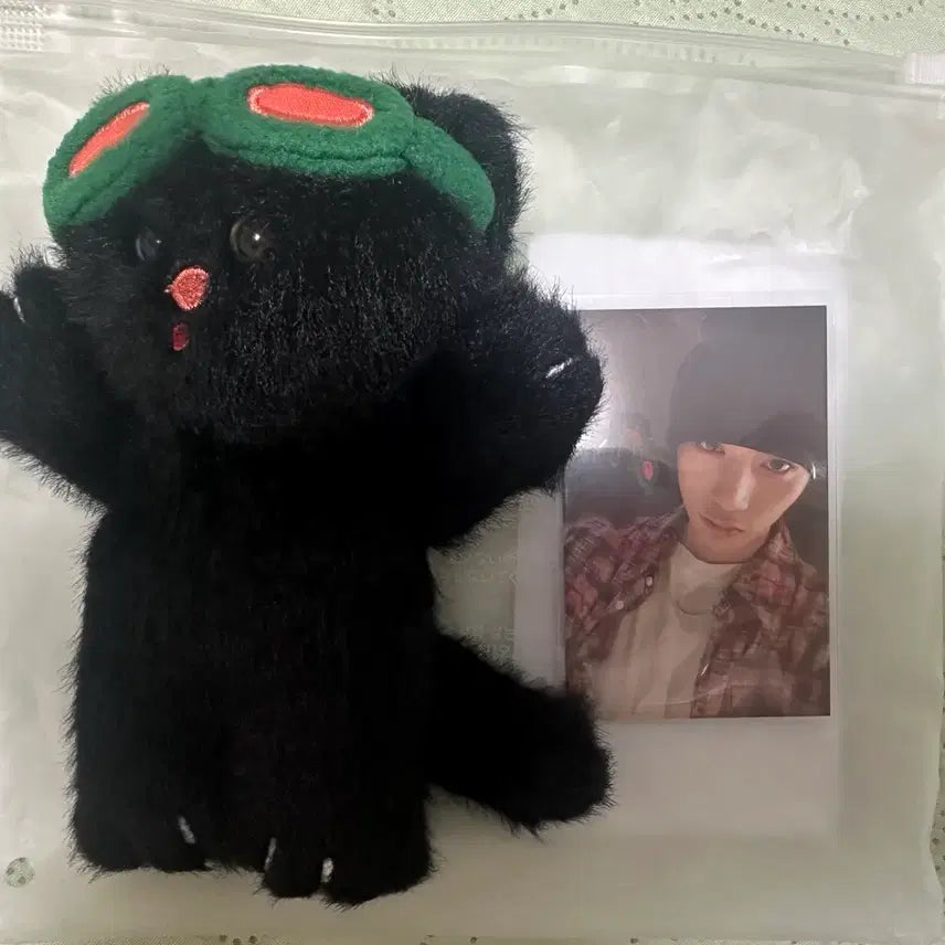 [BUNJANG] BOYNEXTDOOR Taesan Doll (Taetpung) / 보이넥스트도어 보넥도 쁘넥도 한탯풍 태산 인형 양도