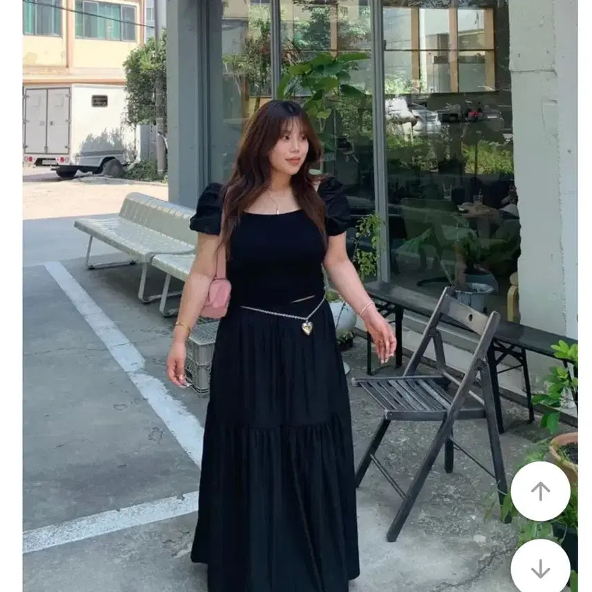[BUNJANG] DAISY TWEL KAIN Banding Shirring Cut Flare Long Skirt / 데이지투엘 카인 밴딩 셔링 절개 플레어 롱 스커트