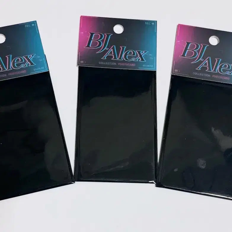 [BUNJANG] BJ Alex Photocard 3-Card Bundle Set / [새상품/미개봉]BJ Alex포토카드 3장 일괄 판매합니다.