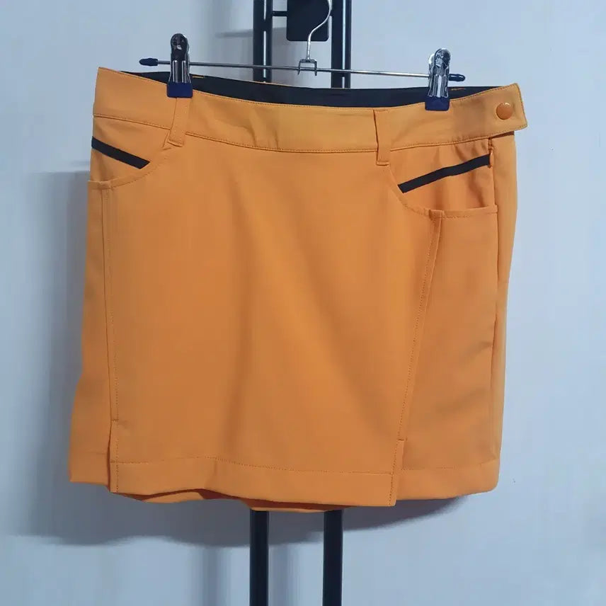 [BUNJANG] Elle Golf Light Orange Skort 29-inch / 29인치 엘르골프 치마바지 라이트오렌지