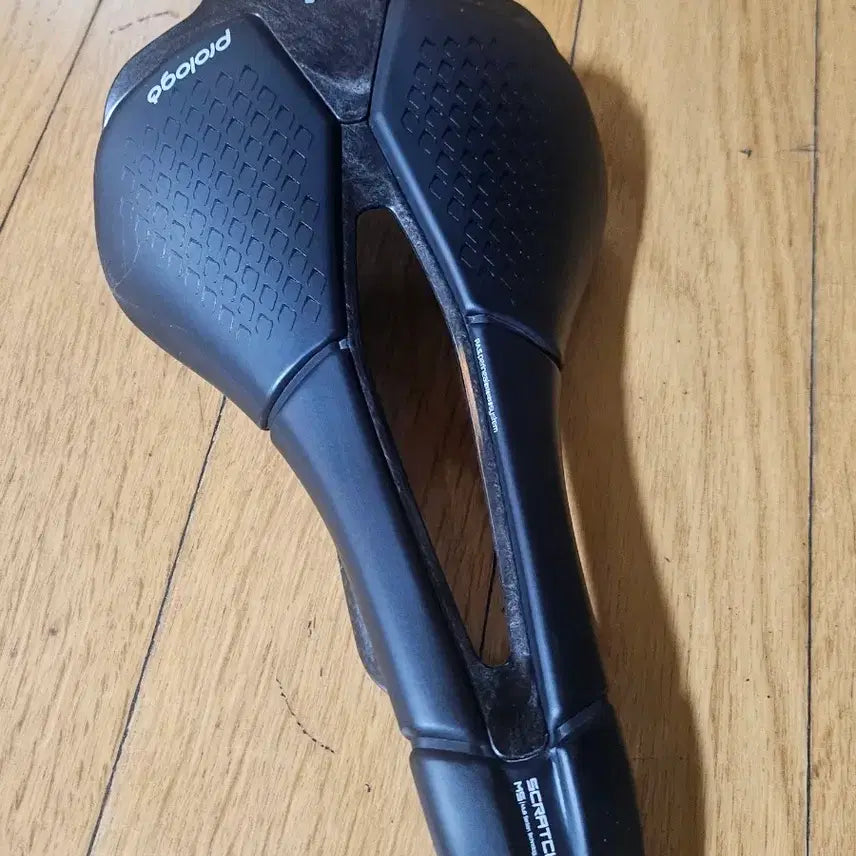 [BUNJANG] Prologo M5 Carbon Rail Saddle / 프롤로고 스크래치 M5 카본레일 판매합니다