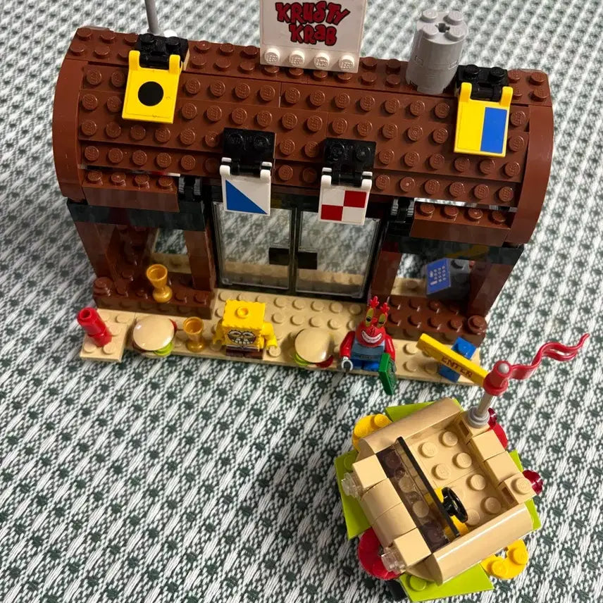[BUNJANG] Lego SpongeBob Krusty Krab 3833 / 레고 스폰지밥 집게리아 3833