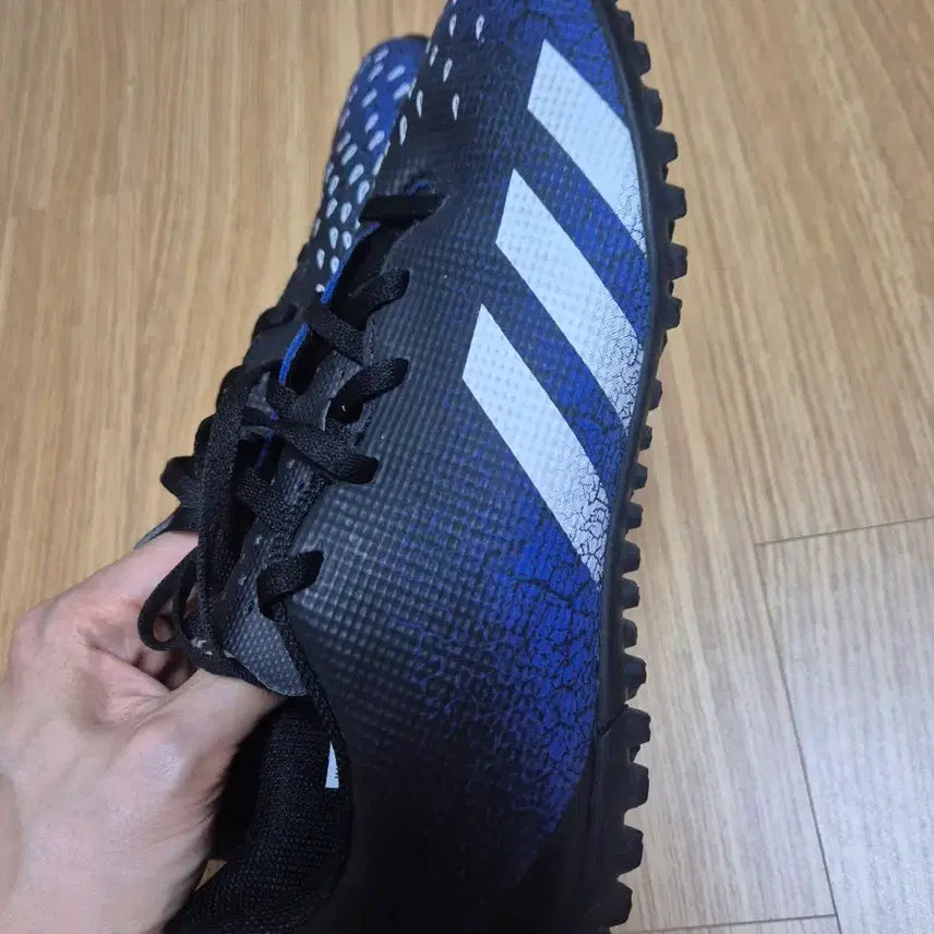[BUNJANG] Adidas Predator Freak 4 Futsal Shoes / 아디다스 프레데터 프릭4 풋살화 265