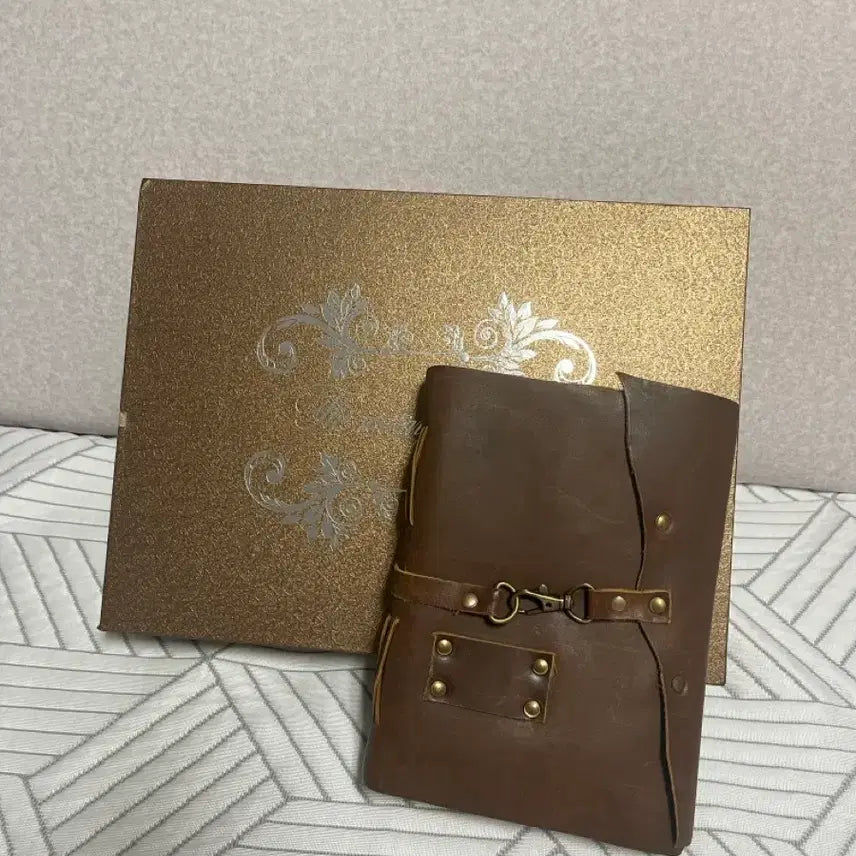 [BUNJANG] Vintage Leather Journal & Feather Fountain Pen Sealing Wax Set / 빈티지 가죽 저널 핸드메이드 다이어리&깃털 만년필 실링왁스 세트