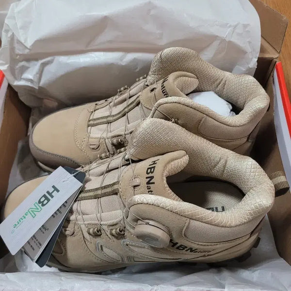 [BUNJANG] HBNature Men's Beige Safety Boots / HBNature 등산화 베이지색 남자 안전화