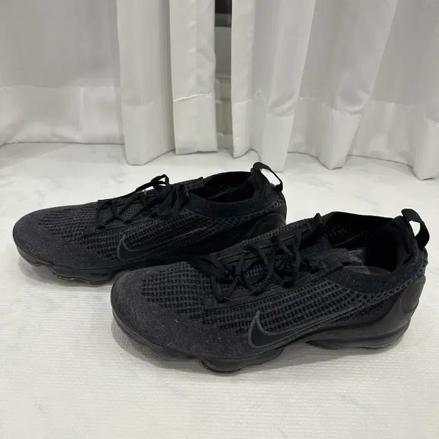 [BUNJANG] Nike Air VaporMax 2021 Flyknit Triple Black Shoes / 나이키 에어맥스 베이퍼맥스 2021 플라이니트 트리플 블랙 300사이즈