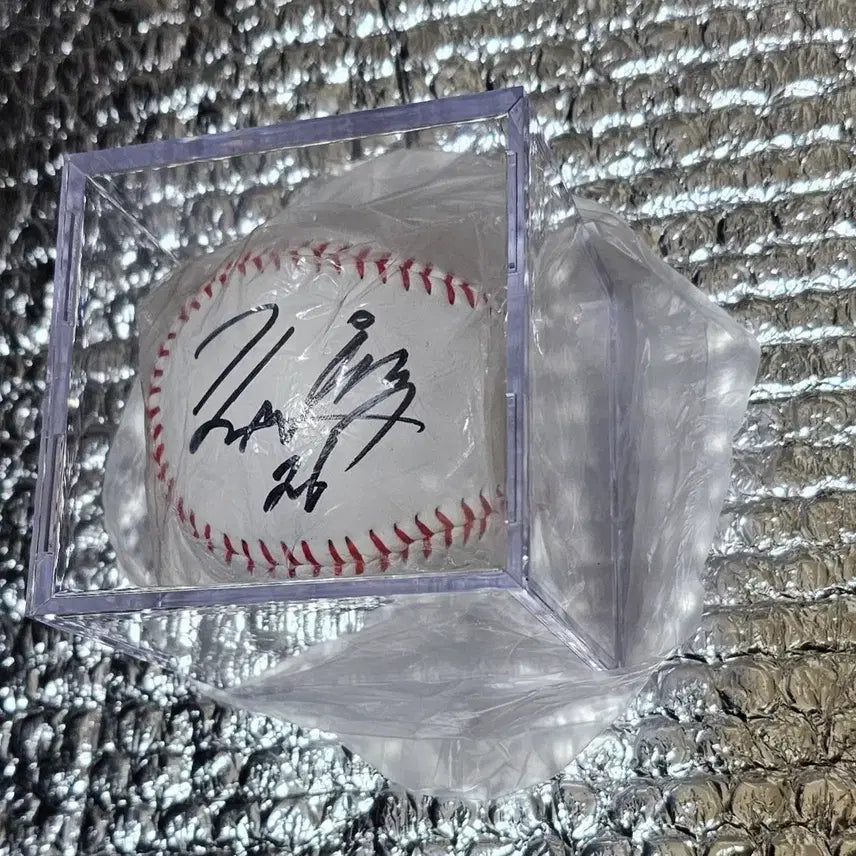 [BUNJANG] Kim Min-soo Signed Baseball / 김민수 싸인볼 최저가 팝니다!