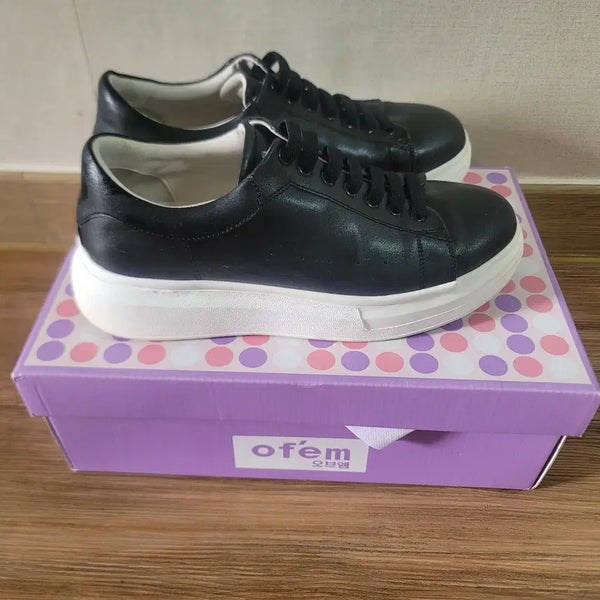 [BUNJANG] OM 250 Height-Increasing Sneakers / 오브엠 250 스니커스 키높이
