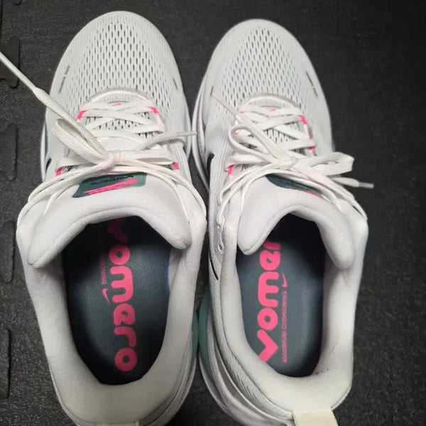 [BUNJANG] Nike Zoom Vomero 18 Running Shoes (270mm) / 나이키 보메로 18 러닝화 270사이즈