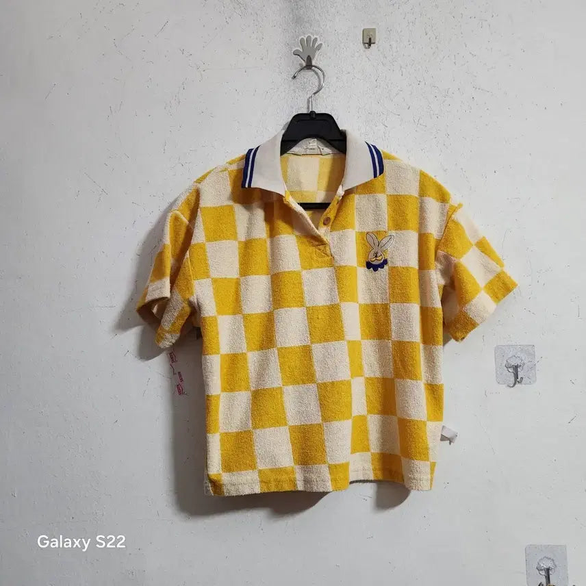 [BUNJANG] Checkered Short-Sleeve Polo Shirt Yellow / 체크무늬 반팔 카라티 옐로우