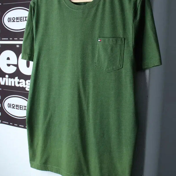 [BUNJANG] Tommy Hilfiger Men's Short Sleeve T-Shirt Single Pocket Green / (M-L) 타미힐피거 반팔 티셔츠 싱글포켓 그린 이염-H36772