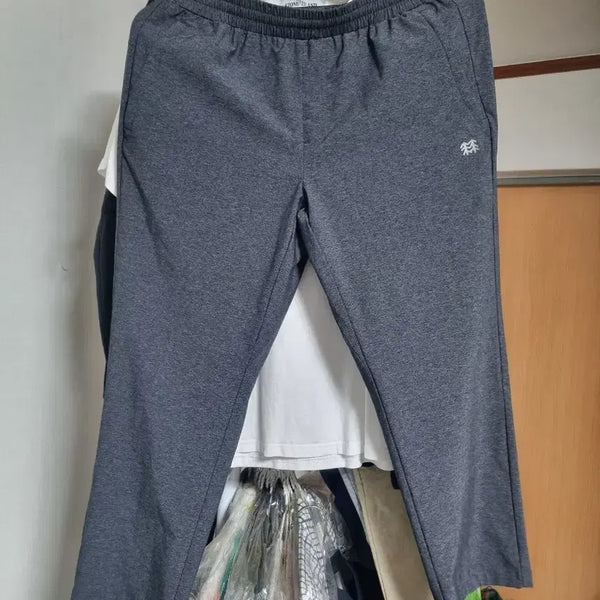 [BUNJANG] Kolon Sport Training Pants Grey Size 85 (33) / (택만 제거한 새옷)코오롱스포츠 트레이닝 바지 그레이 85 33사이즈