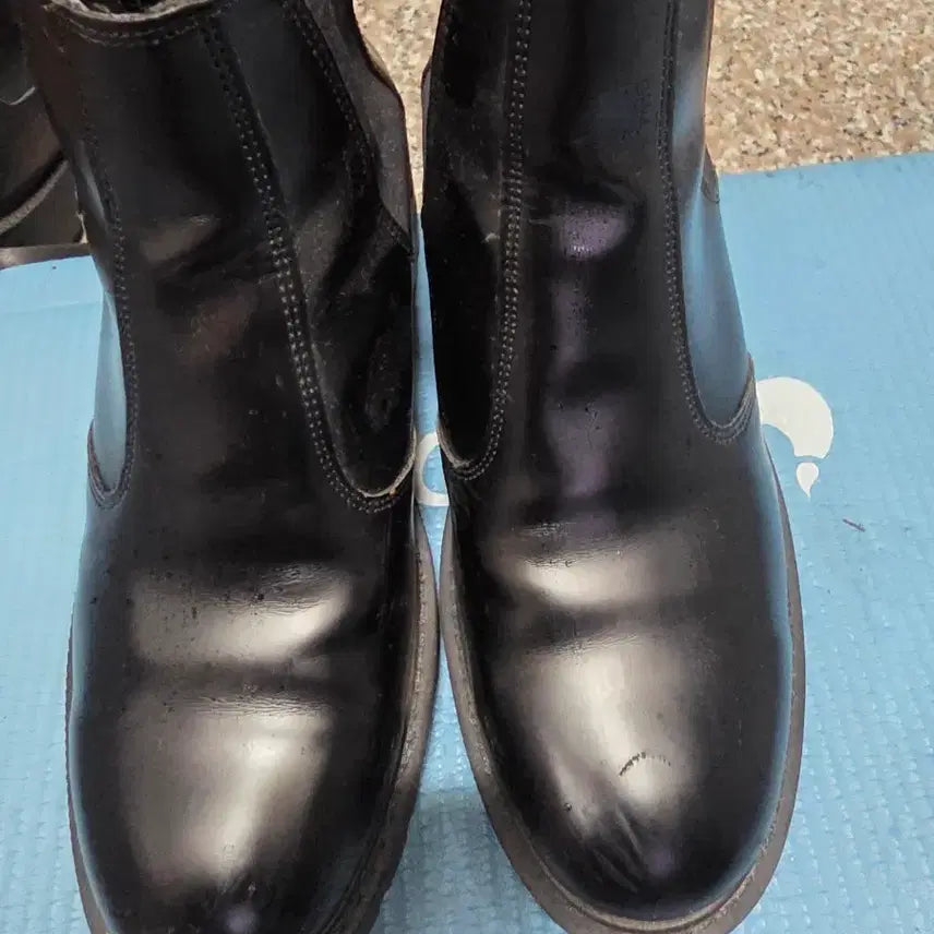 [BUNJANG] Black Leather Chelsea Ankle Boots with Height Increasing Sole / 첼시 부츠 블랙 가죽 앵클 부츠 키높이 국산