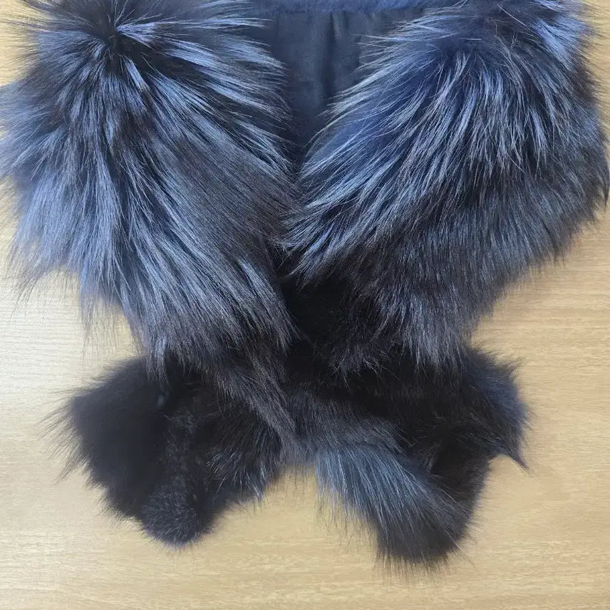 [BUNJANG] Compania Natural Fox Fur Scarf / 꼼빠니아 천연모피 여우 머플러