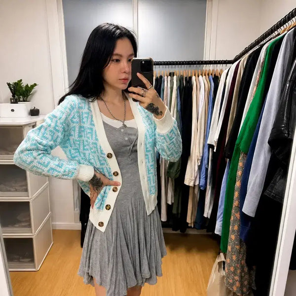 [BUNJANG] Fendi Logo Cardigan / 팬디 로고 가디건