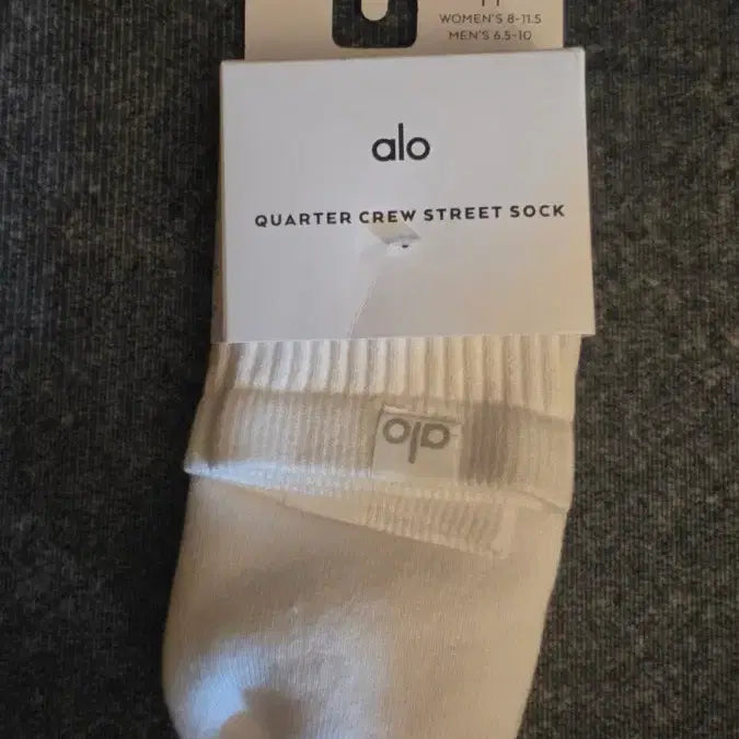 [BUNJANG] ALO Yoga Socks White / [급처]알로요가 양말 삭스 화이트 ALO