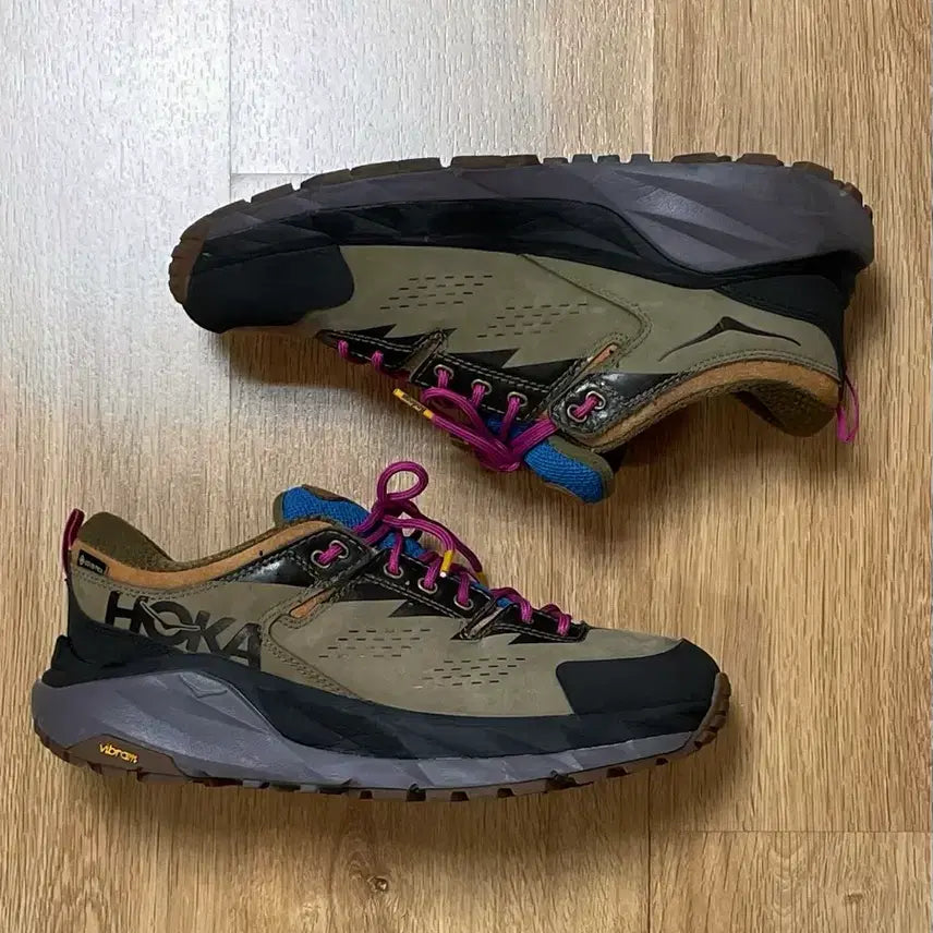[BUNJANG] Hoka x Bodega 15th Anniversary Kah Low Gore-Tex Sneakers (Size 290) / 국내 유일 호카 X 보데가 15주년 한정판 카하 고어텍스 호카290