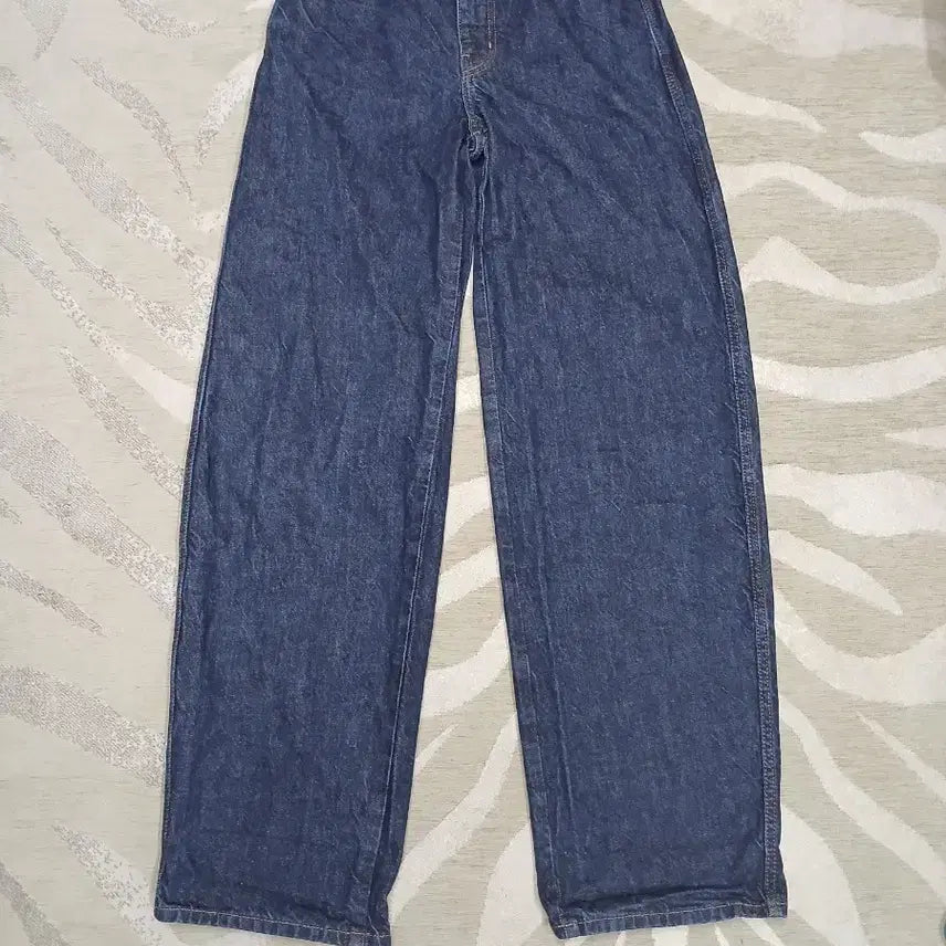 [BUNJANG] Uniqlo U Wide Fit Denim Pants Indigo / 유니클로 U와이드핏 데님 팬츠