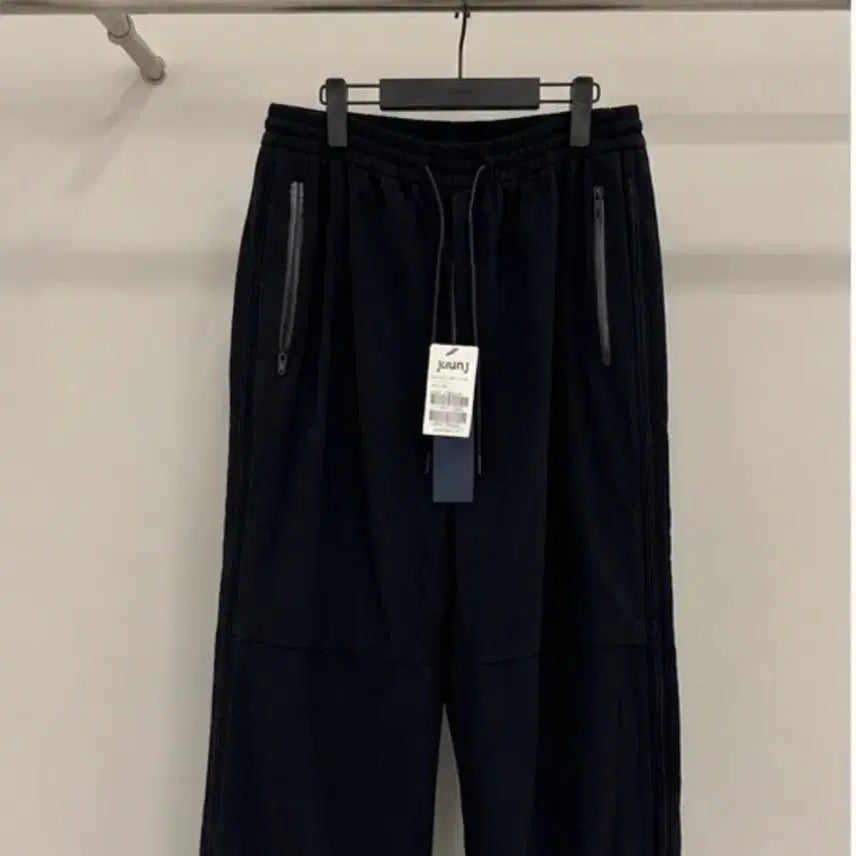 [BUNJANG] Juun.J Nylon Wide Fit Pants / 준지 나일론 팬츠