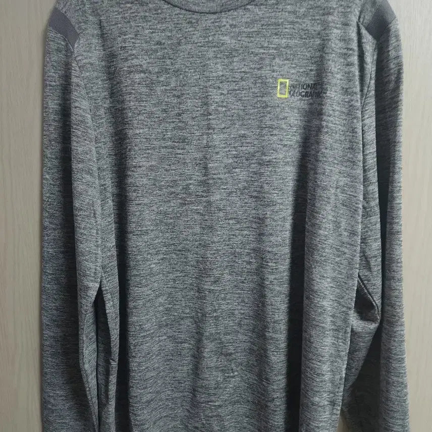 [BUNJANG] National Geographic Functional Cooling Long Sleeve T-Shirt (2XL) / F] 내셔널지오그래픽 기능성 쿨링 긴팔티, 2XL*