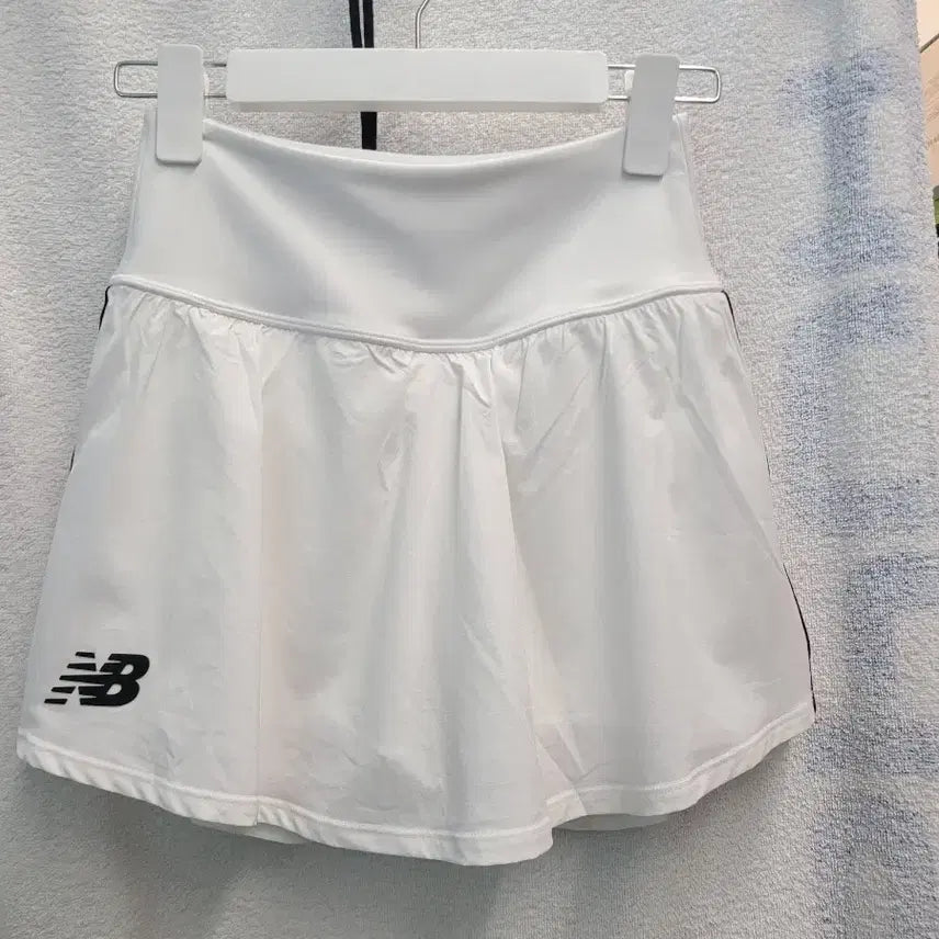 [BUNJANG] New Balance Sport Skirt Women's Size S / 뉴발란스 스포츠 스커트 여성 S .새상품