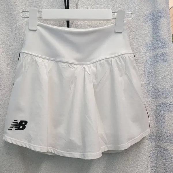 [BUNJANG] New Balance Sport Skirt Women's Size S / 뉴발란스 스포츠 스커트 여성 S .새상품