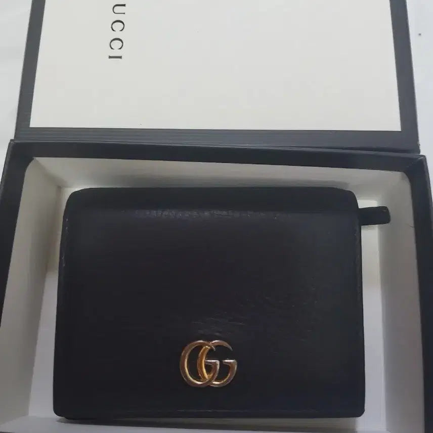 [BUNJANG] Gucci Marmont Bi-fold Wallet Black / 구찌 마몽트 반지갑 블랙