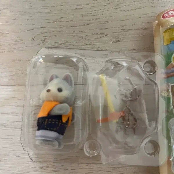 [BUNJANG] Sylvanian Families Blind Bag Adventure Husky / 실바니안 블라인드백 어드벤처 허스키!