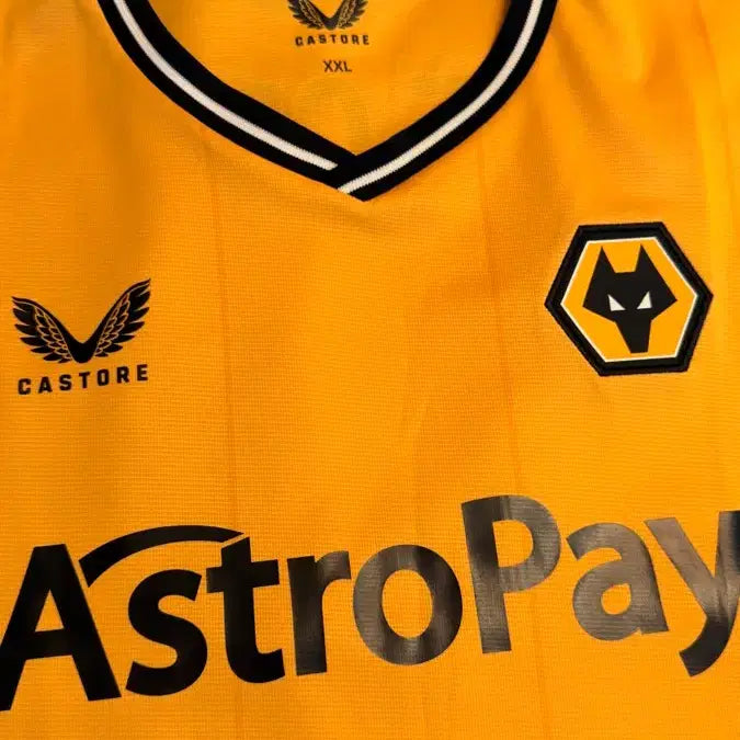 [BUNJANG] Wolverhampton Wanderers 2022-23 Home Hwang Hee-chan Football Jersey / 울버햄튼 원더러스 2022-23 홈 황희찬 유니폼