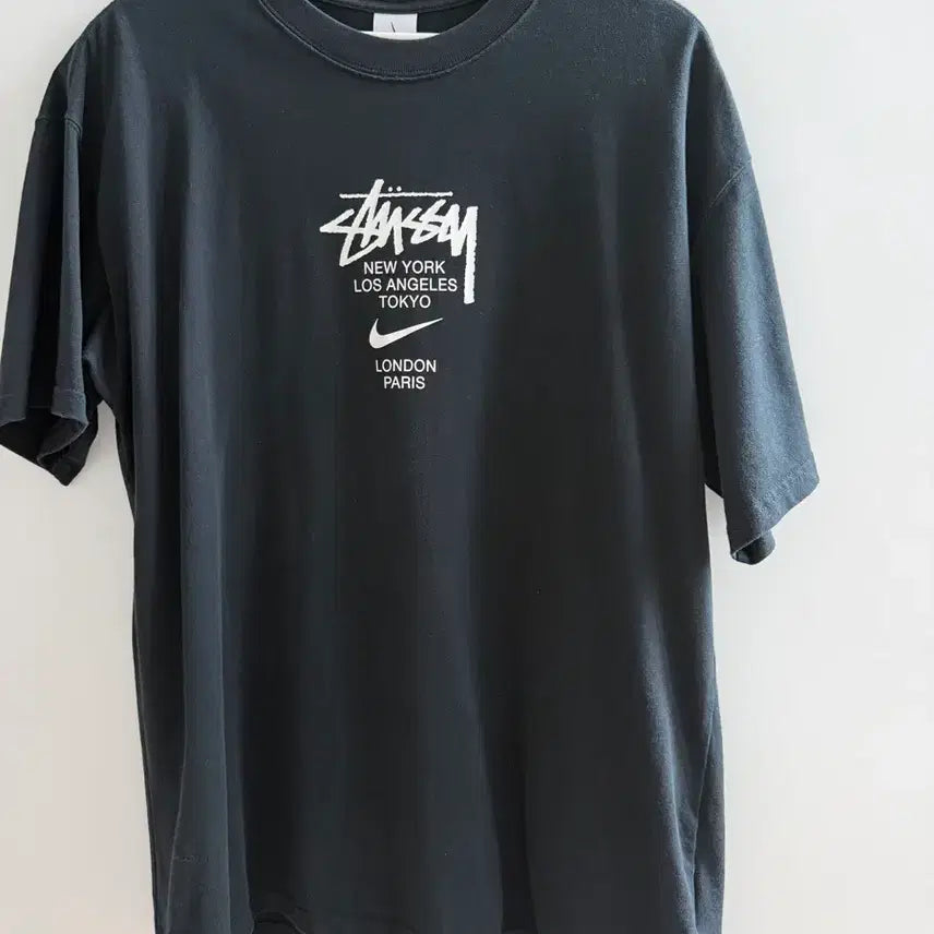 [BUNJANG] NATUSI World Tour Short Sleeve T-Shirt Black / 나투시 월드투어 반팔티셔츠 블랙