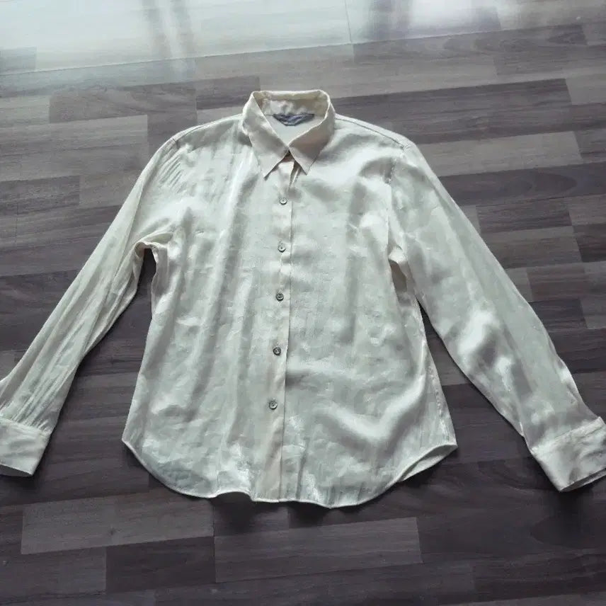 [BUNJANG] LA FEMME GUERRIERE Rayon Nylon Blend Blouse (Size 55) / LA FEMME GUERRIERE블라우스/55사이즈/최상급
