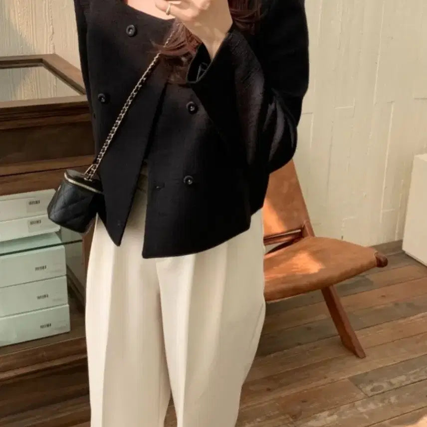 [BUNJANG] Black Double-Button Tweed Crop Jacket / 블랙 더블 버튼 트위드 크롭 자켓