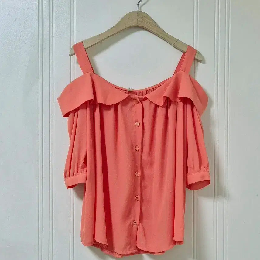 [BUNJANG] Coral Off-Shoulder Short Sleeve Blouse with Straps / [새상품] 코랄 어깨끈 오프숄더 반팔 블라우스