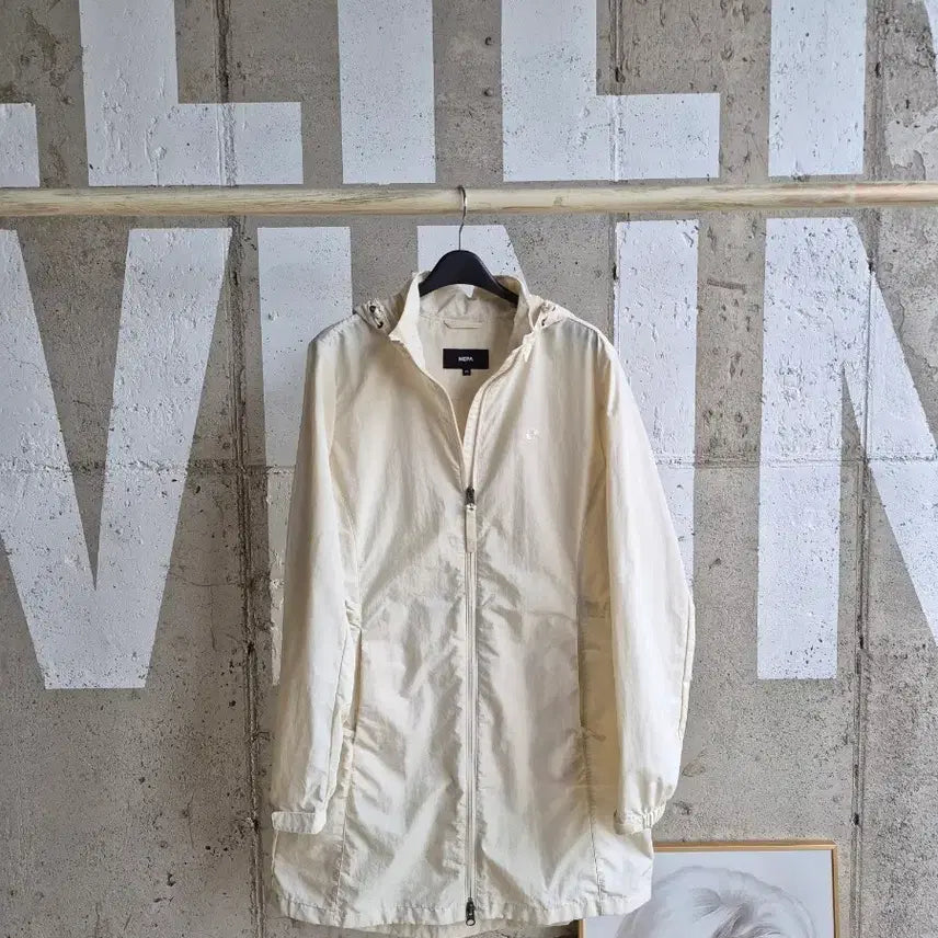 [BUNJANG] Nepa Women's Ivory Hooded Long Jacket / 네파 아이보리 후드 롱자켓