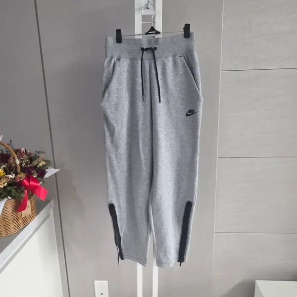[BUNJANG] Nike Tech Fleece Jogger Pants Grey / 나이키 테크 플리스 조거 팬츠 그레이