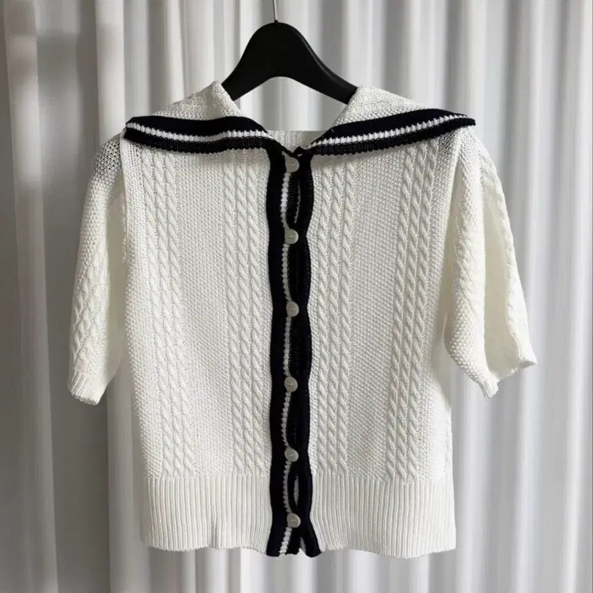 [BUNJANG] Hakeysh Giselle Knit / 하케쉬 지젤 니트